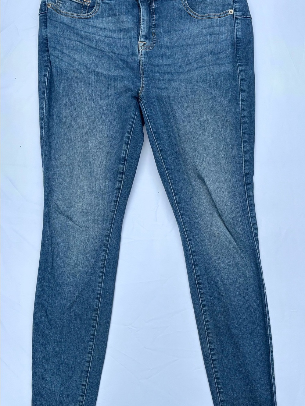 Torrid Bombshell Skinny Jeans Medium Wash 14R
